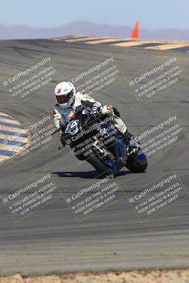 media/Mar-28-2022-Superbike Trackdays (Mon) [[b8603d0f67]]/Open Track Time/Turns 9 and 10/